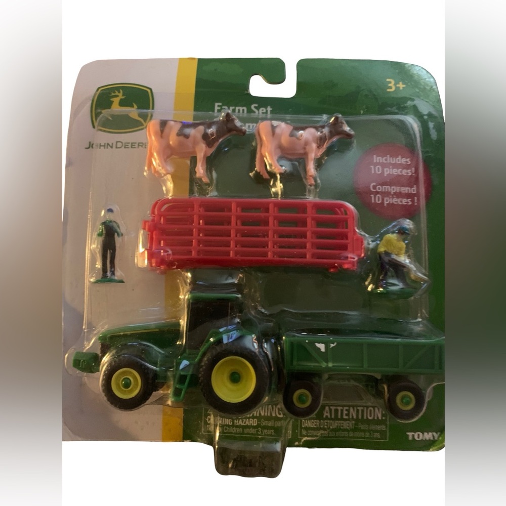 John Deere Farm‎ Set Tractor Trailer Cows Figures 10pc Toy TOMY 3+ Licensed Toy